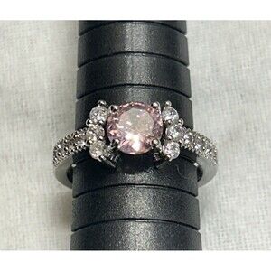 925 Sterling Silver Cocktail Ring Pink CZs Accents Size 8 J-349